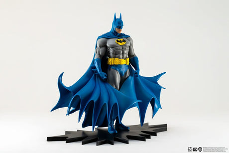 DC Comics Batman Classic Version 27 cm 1/8 Scale PX PVC Statue