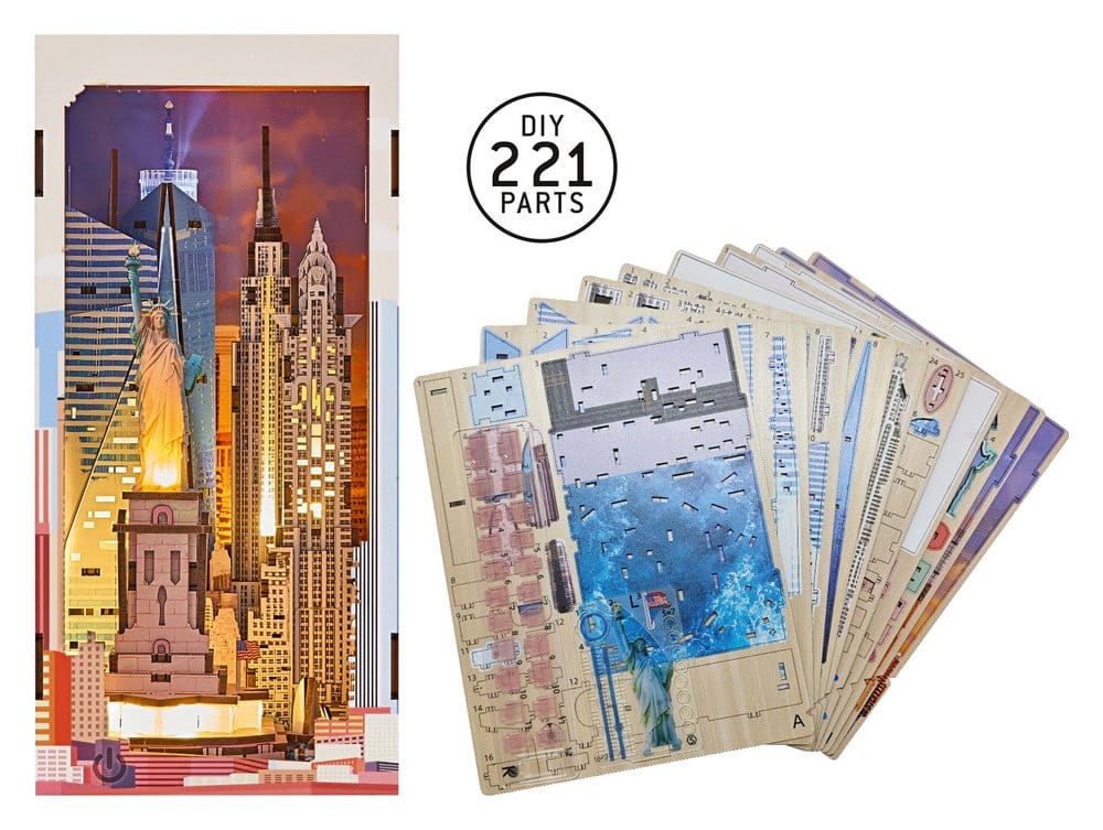 Revell Tiny Adventures Book Nook Mini Diorama New York 18 cm