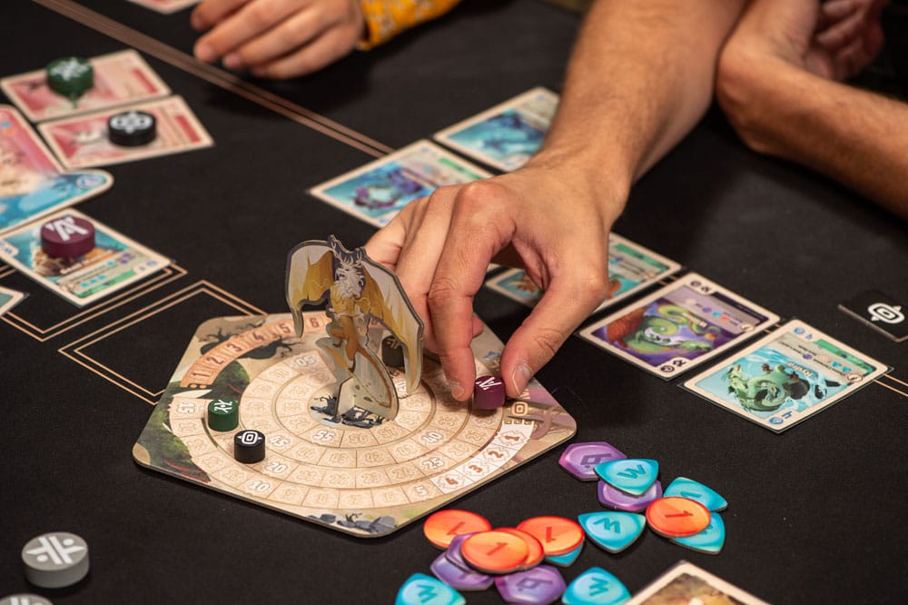 The Vale of Eternity card game *Englische Version*