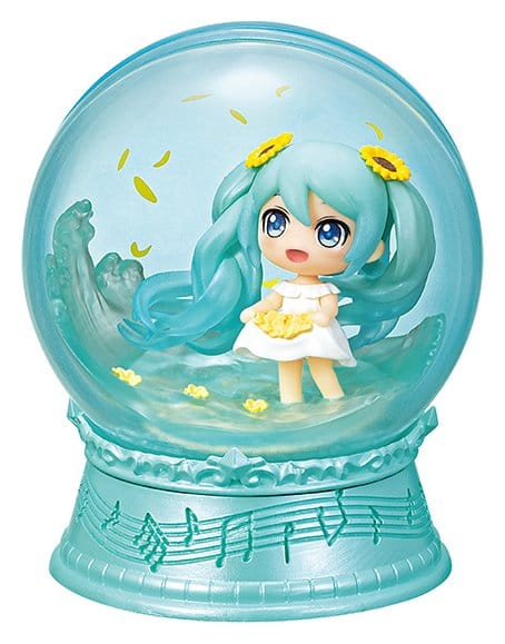Hatsune Miku Scenery Dome Mini Snowglobes Mystery Box