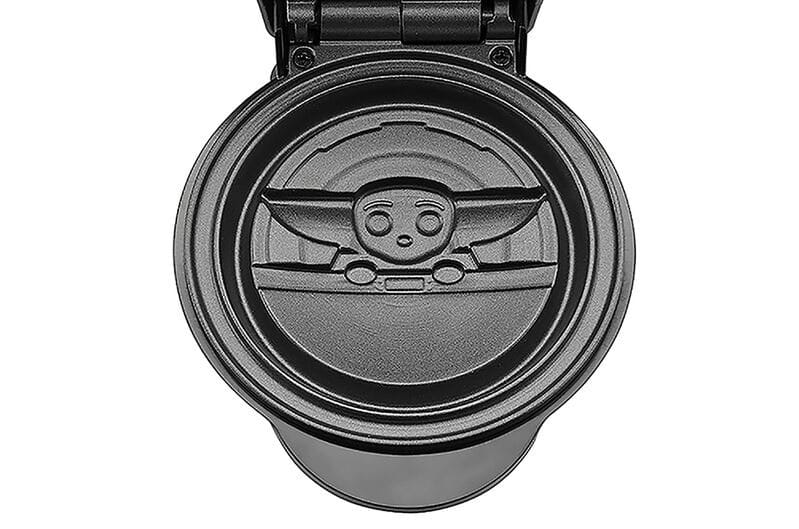 Star Wars The Mandalorian The Child Waffle Maker
