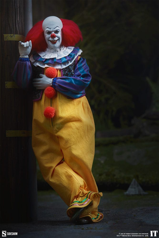 It (1990) Pennywise 30cm 1/6 Scale Action Figure