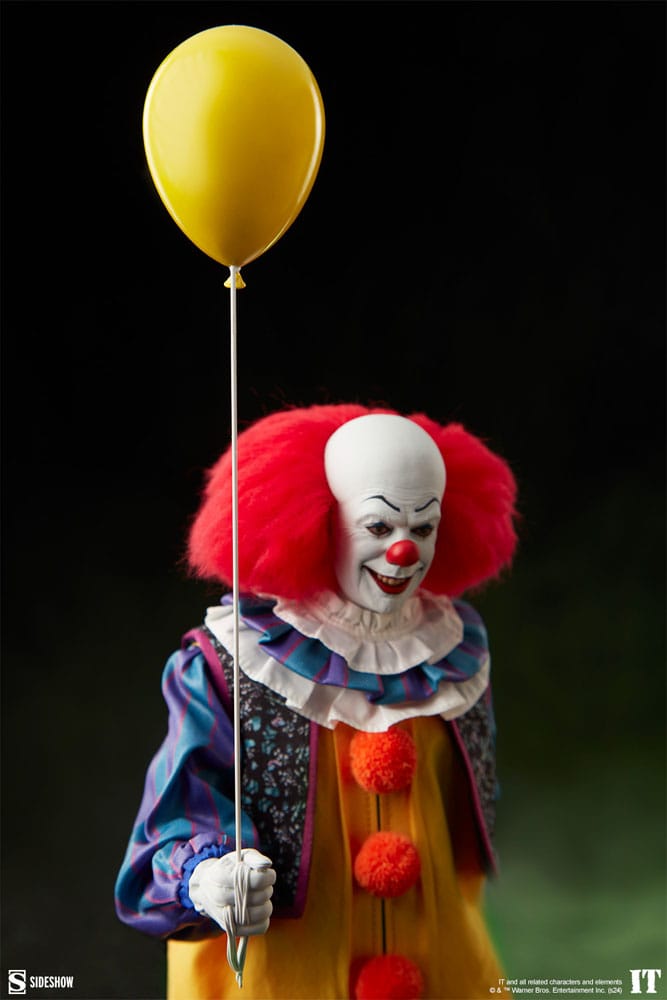 It (1990) Pennywise 30cm 1/6 Scale Action Figure