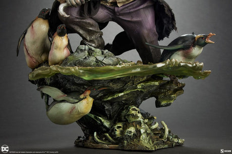 DC Comics Premium Format Statue The Penguin 51 cm