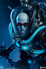 DC Comics Premium Format Figure Mr. Freeze 59 cm
