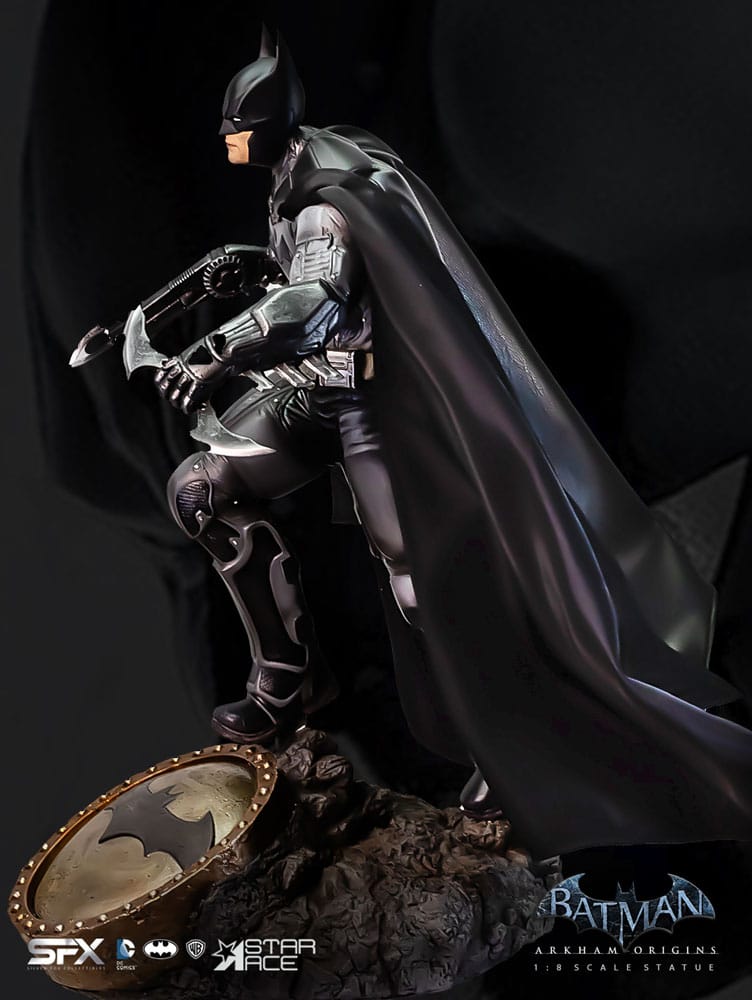 DC Comics Batman Arkham Origins 2.0 Deluxe Version 44cm 1/8 Scale Statue