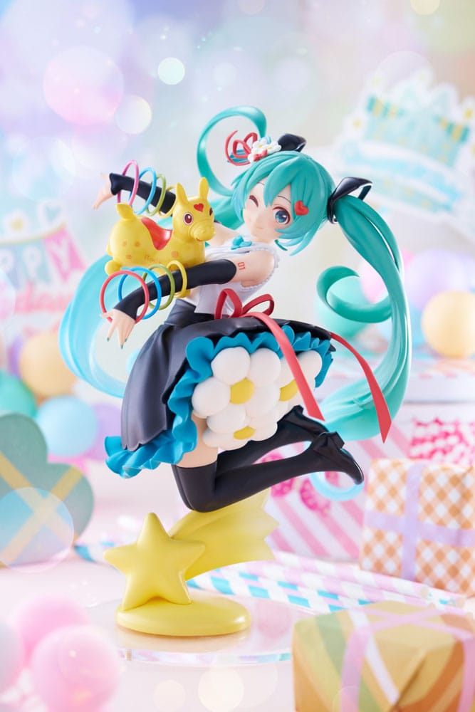 Hatsune Miki Thank You Version 20cm AMP PVC Statue