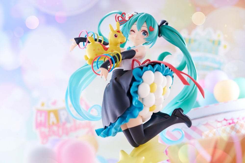 Hatsune Miki Thank You Version 20cm AMP PVC Statue