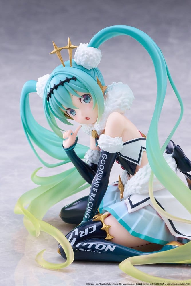 Hatsune Miku Taito Kuji PVC Figure Racing Miku 2018 Ver. Round 8 13 cm