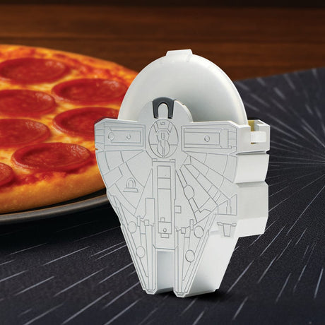 Star Wars Pizza Cutter Millennium Falcon