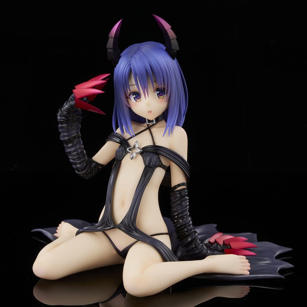 To Love Ru Darkness PVC Figure Haruna Sairenji fillette ver. 14 cm