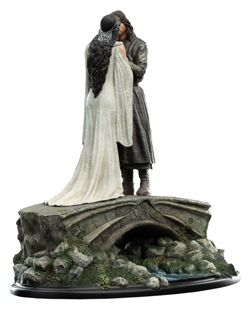 The Lord of the Rings Mini Statue Aragorn & Arwen 24 cm