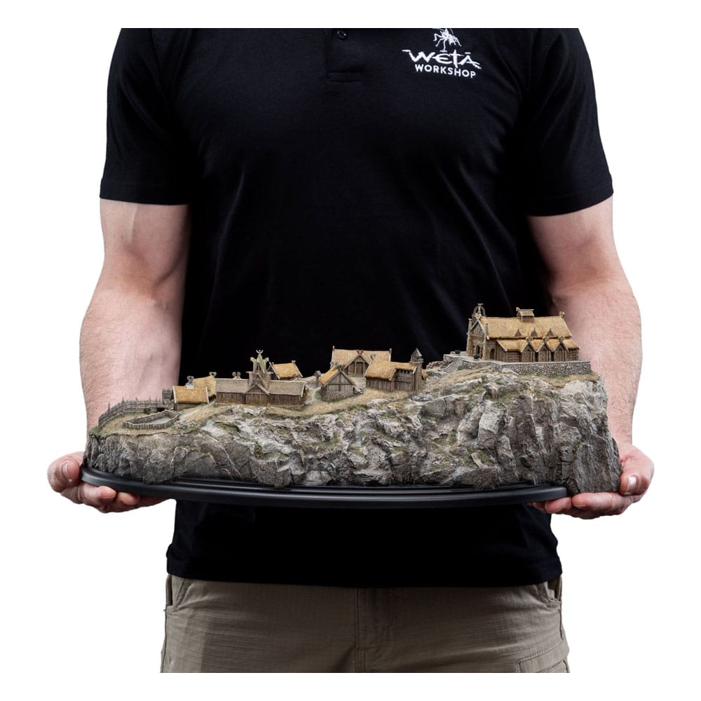 Lord of the Rings Edoras Limited Edition 15 cm Statue