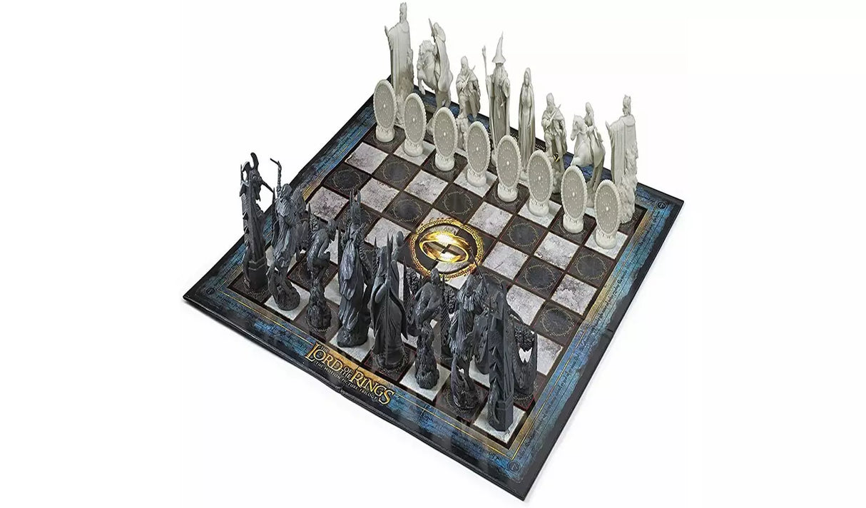 Lord of the Rings Battle for Middle Earth Chess Set