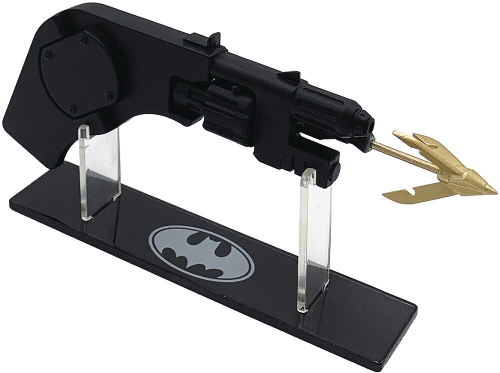 DC Comics Batman Grapple Launcher 6 Inch Prop Replica