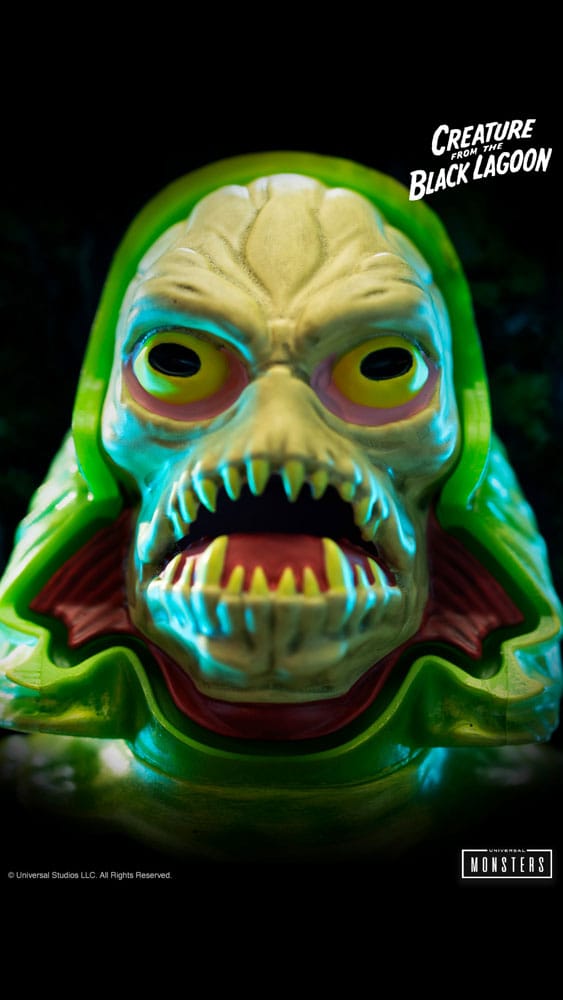 Universal Monsters Creature from the Black Lagoon (Full Color) 28cm Super Cyborg Action Figure