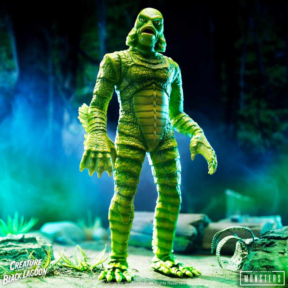Universal Monsters Creature from the Black Lagoon (Full Color) 28cm Super Cyborg Action Figure